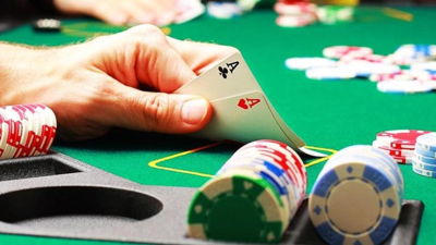 Cách chơi game bài Poker tại nhà cái uy tín mà 6686vn.live